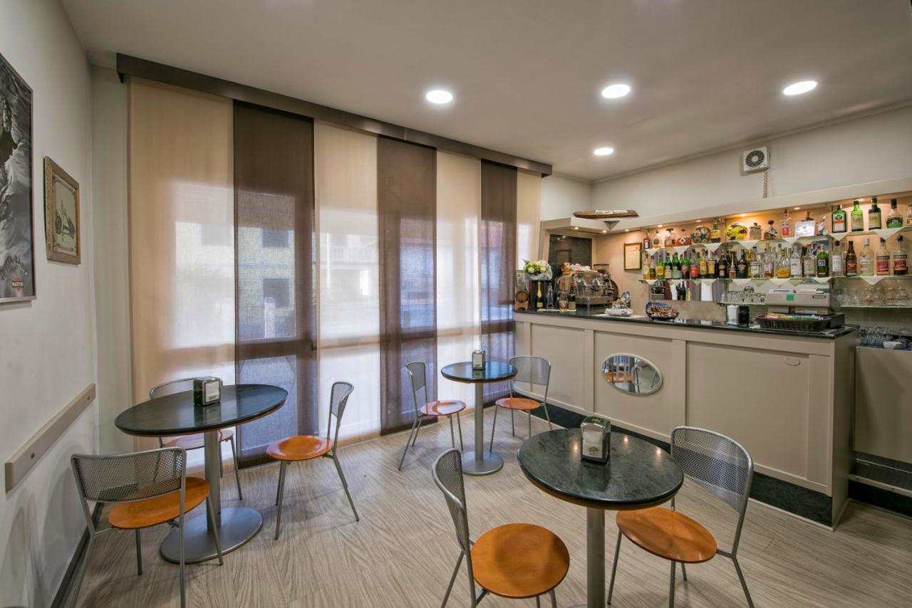 Hotel Candido Diano Marina Ngoại thất bức ảnh